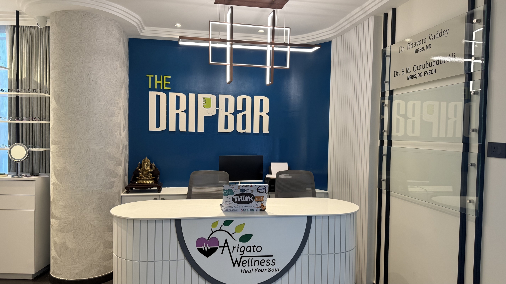 Reception & one-to-one consult